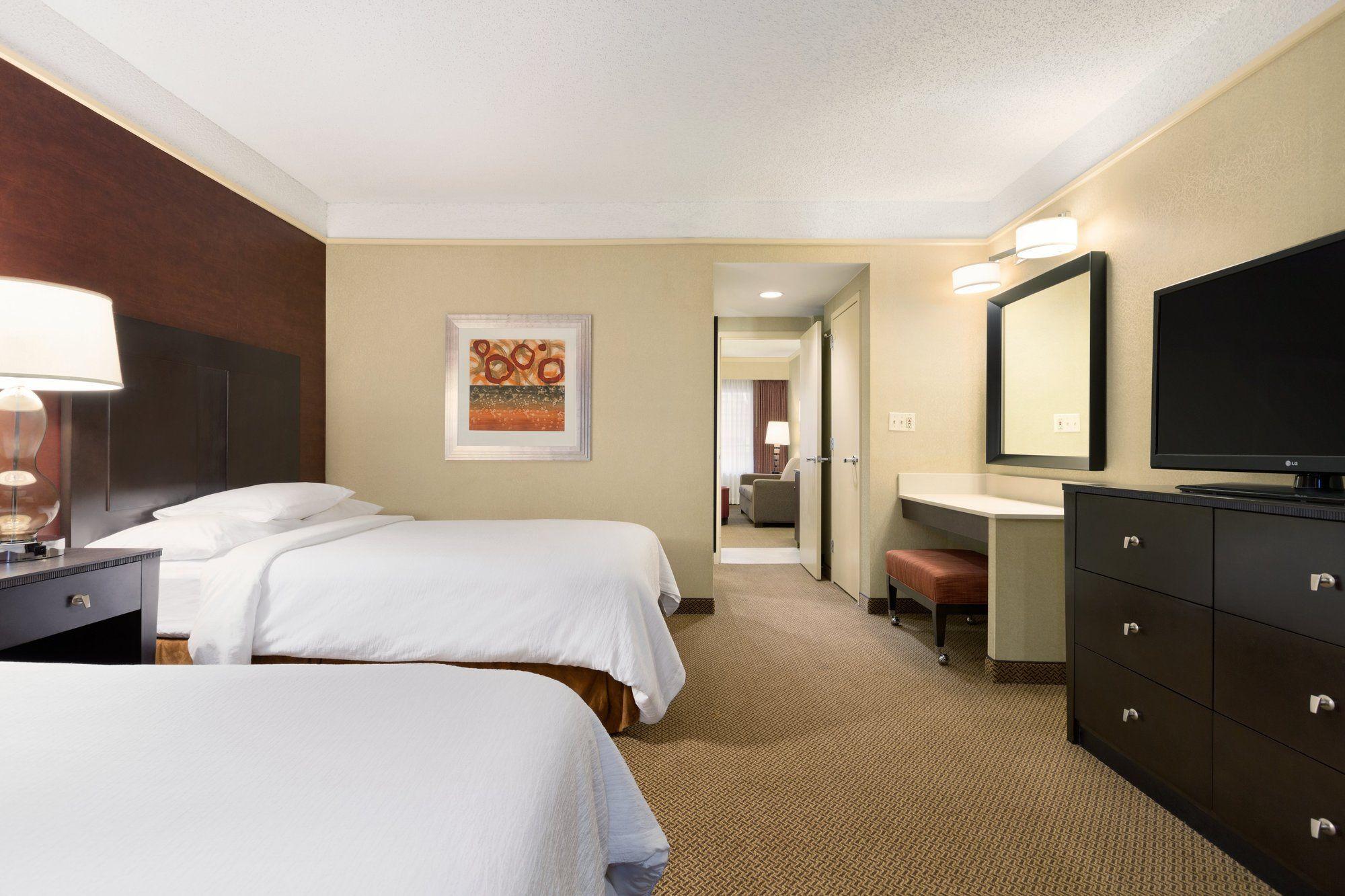 Embassy Suites By Hilton Chicago North Shore Диърфийлд Екстериор снимка