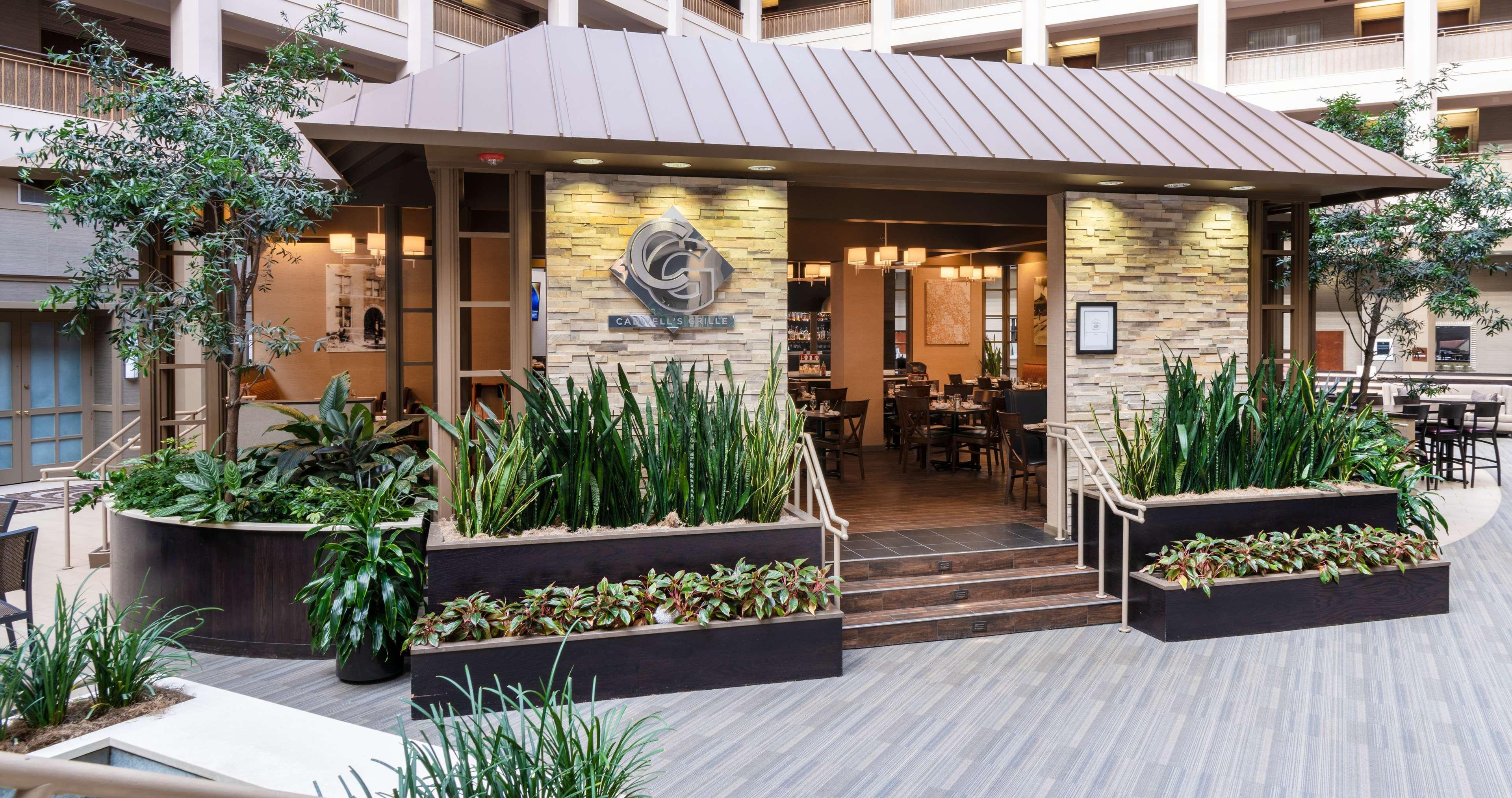 Embassy Suites By Hilton Chicago North Shore Диърфийлд Екстериор снимка