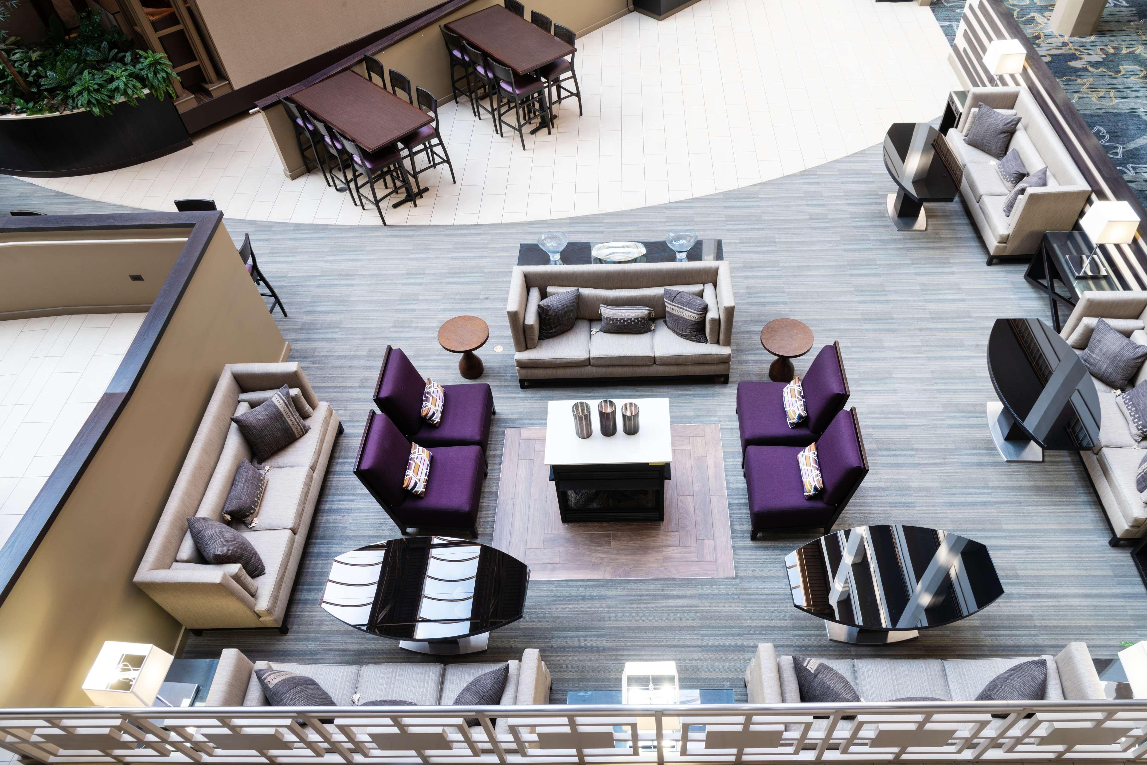 Embassy Suites By Hilton Chicago North Shore Диърфийлд Екстериор снимка