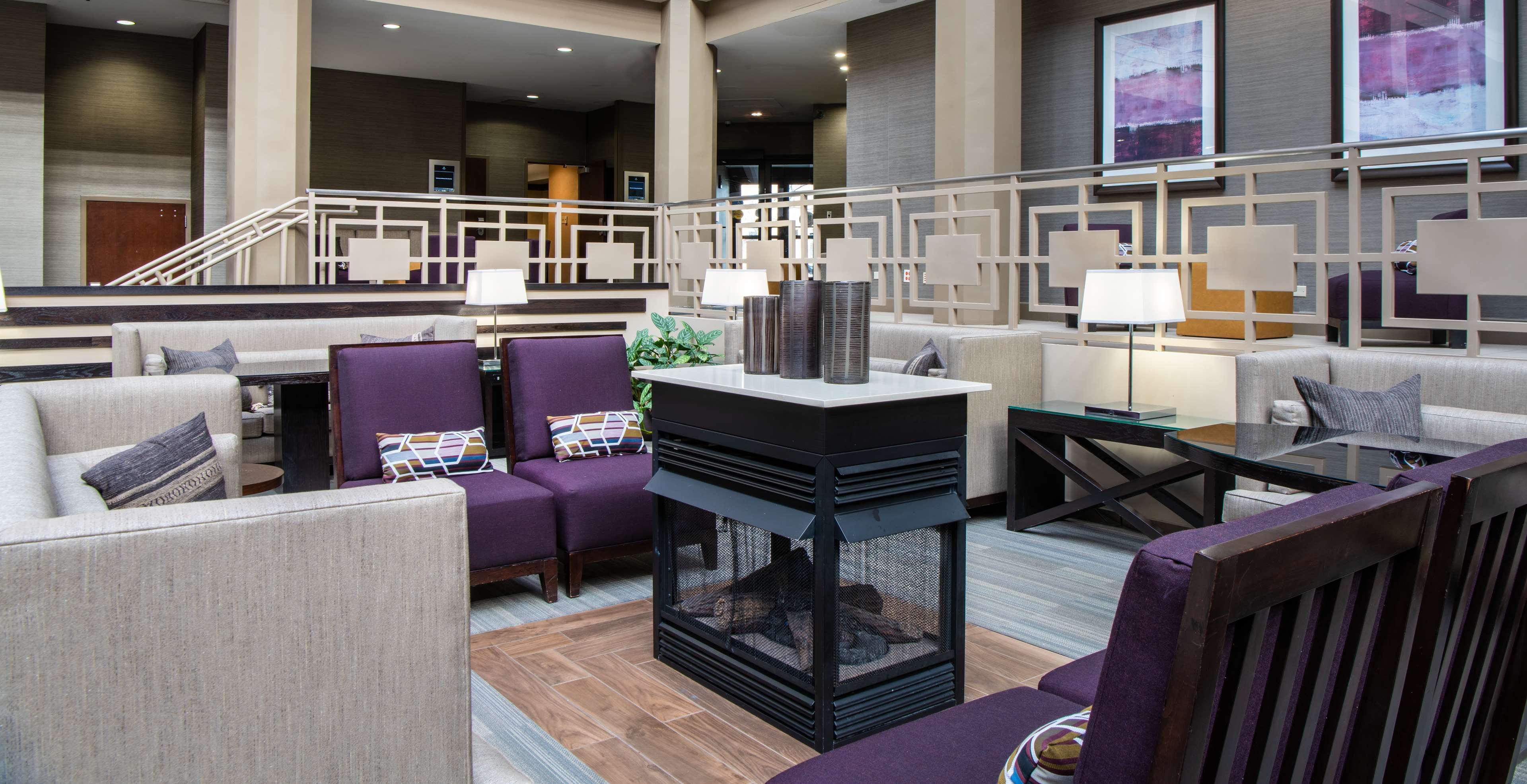 Embassy Suites By Hilton Chicago North Shore Диърфийлд Екстериор снимка