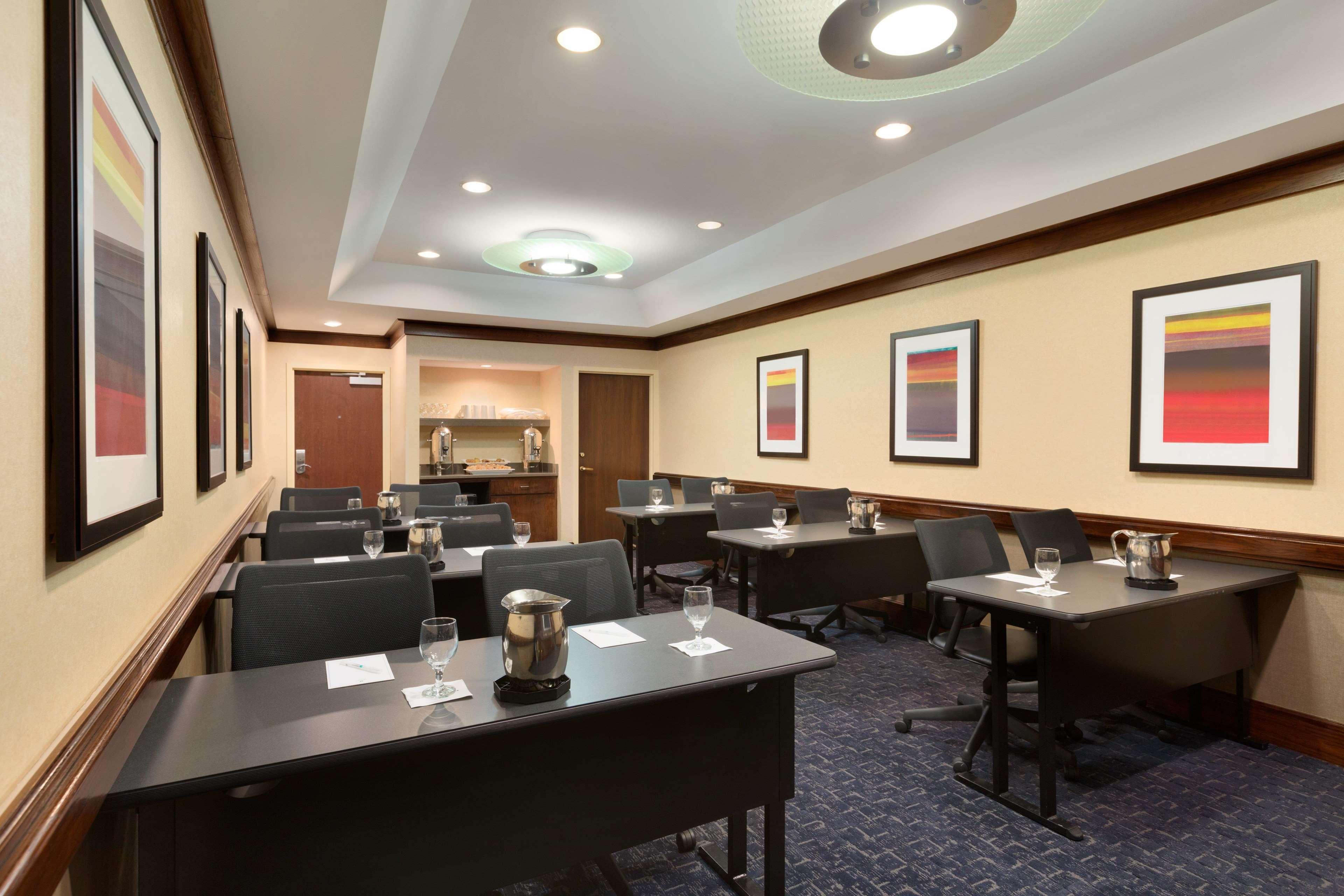 Embassy Suites By Hilton Chicago North Shore Диърфийлд Екстериор снимка